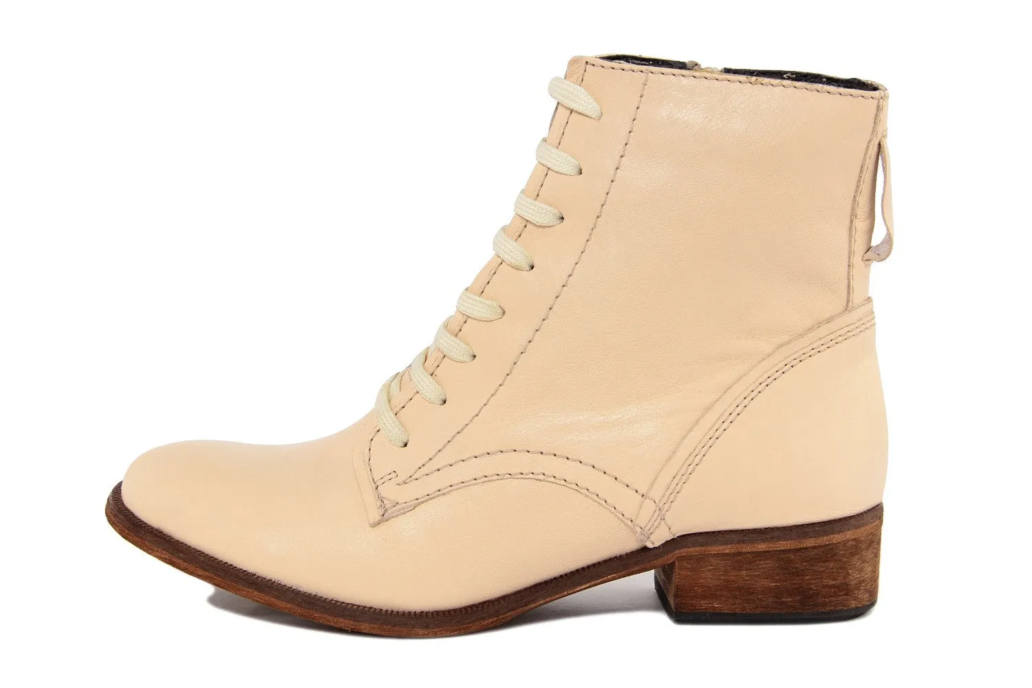 Anfibio Donna in Pelle Beige