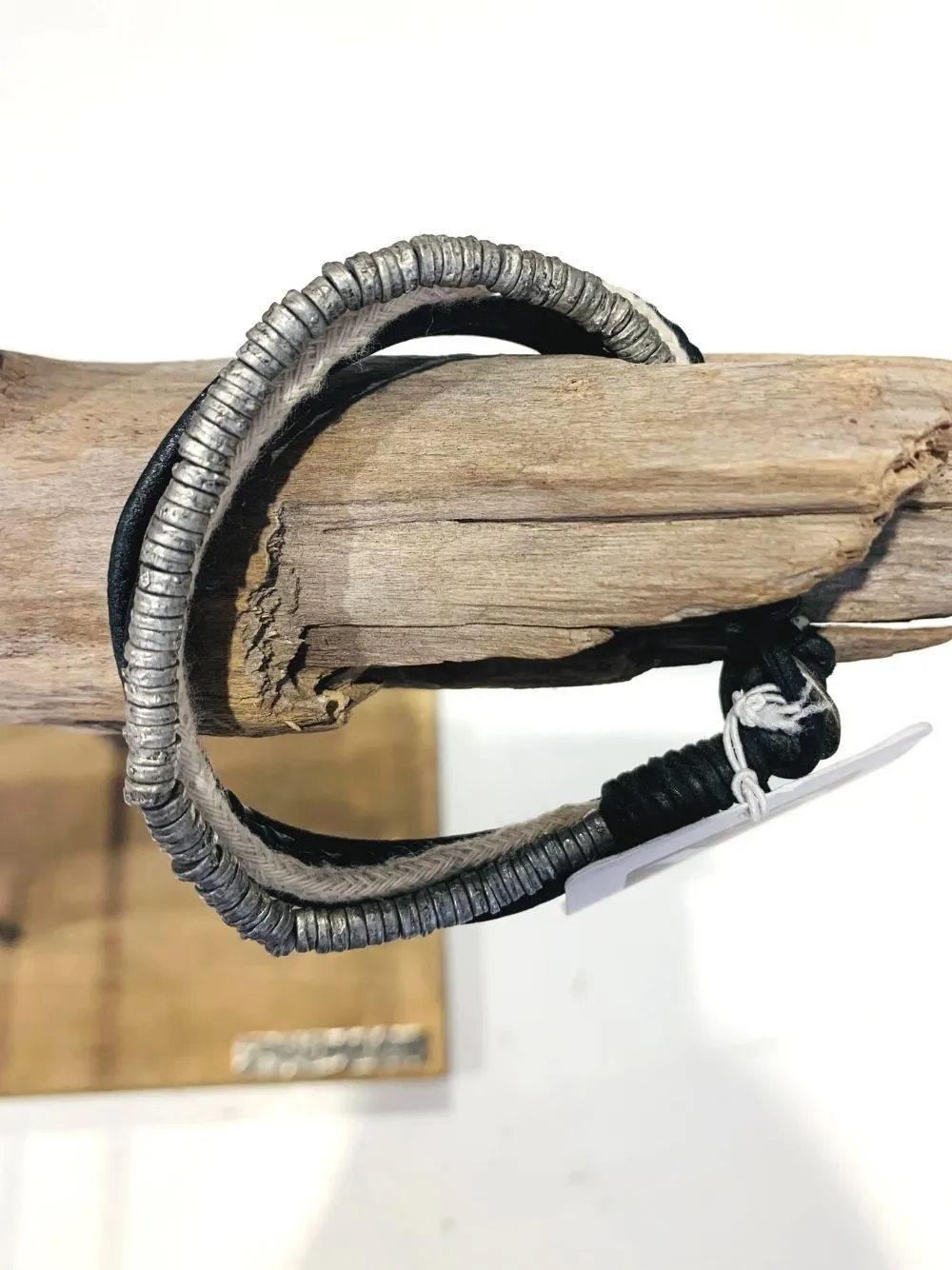 bracciale fili di cuoio
