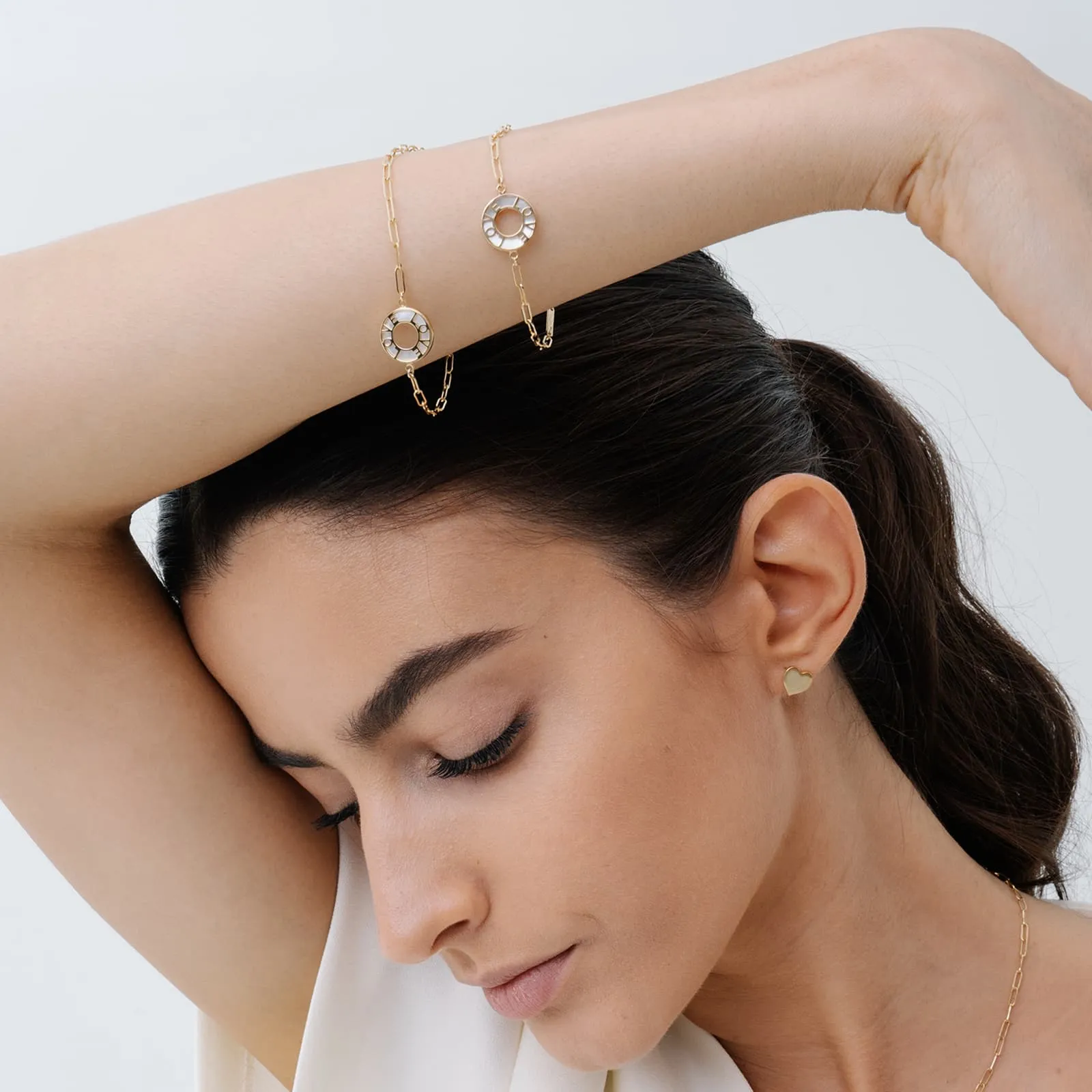 Bracciale in oro con scritta LOVE