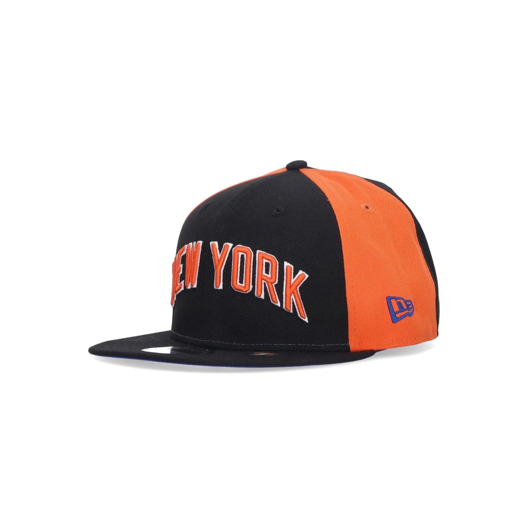 Cappellino Visiera Piatta Uomo Nba City Night 950 Neykni Original Team Colors