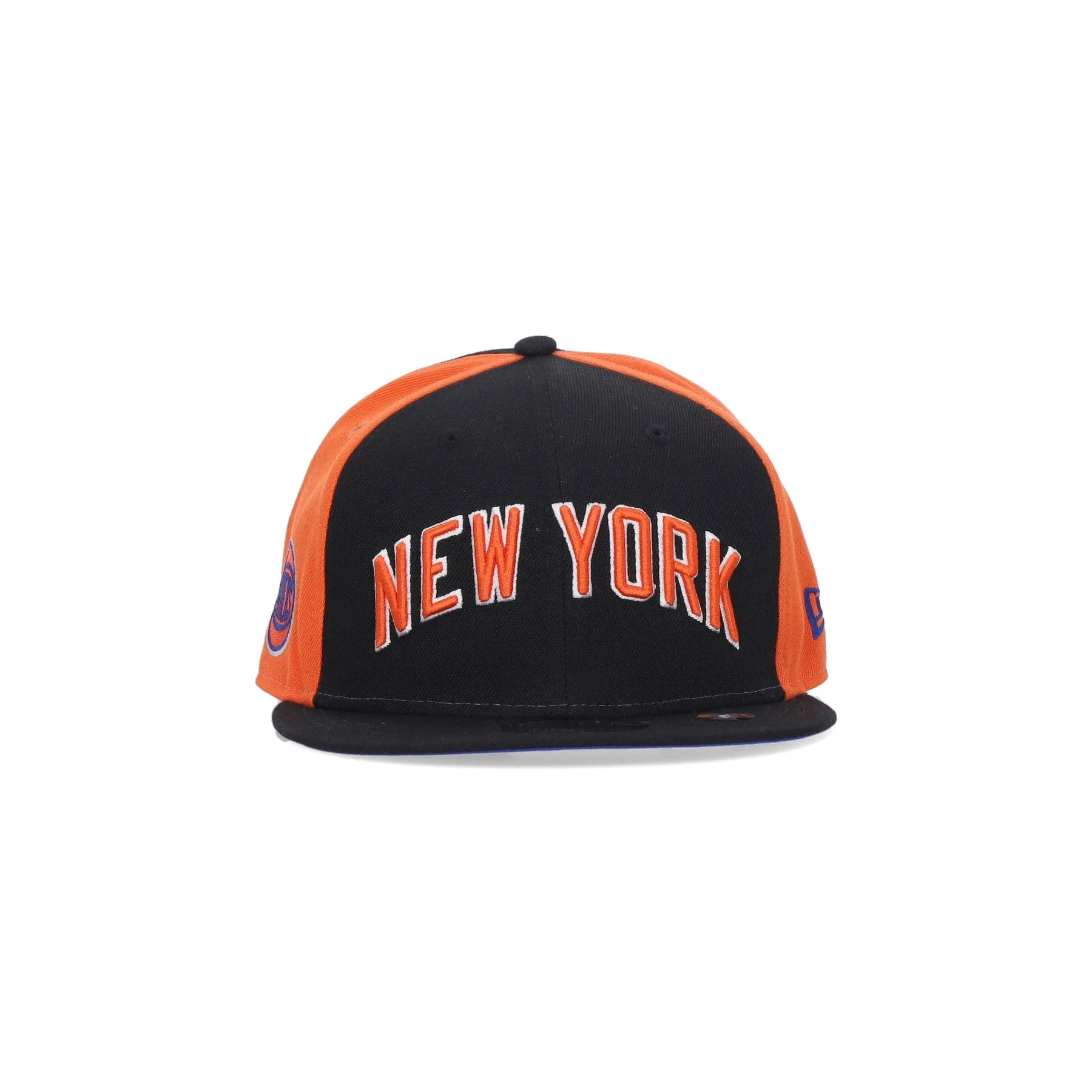 Cappellino Visiera Piatta Uomo Nba City Night 950 Neykni Original Team Colors
