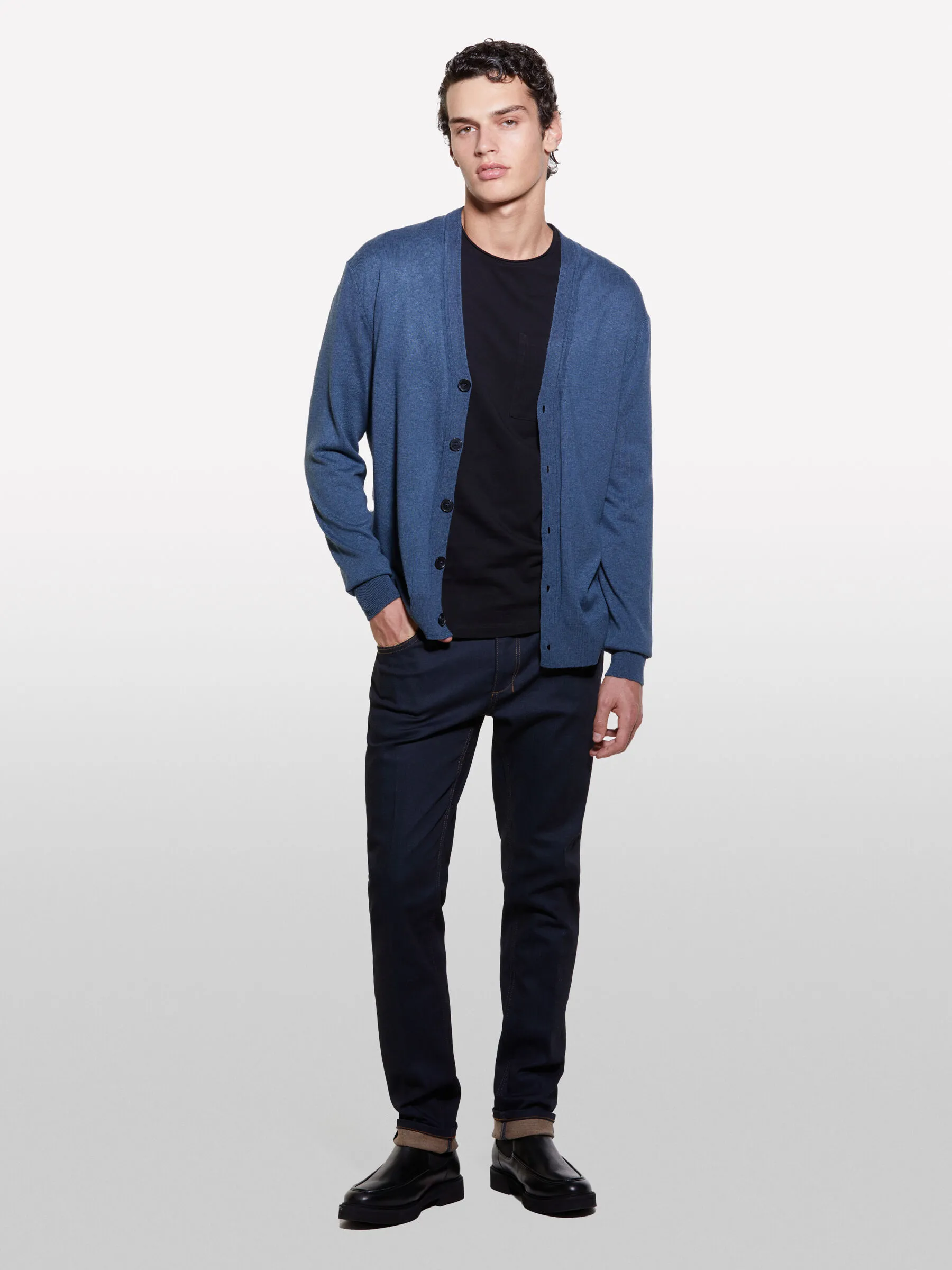 Cardigan blu scuro in maglia