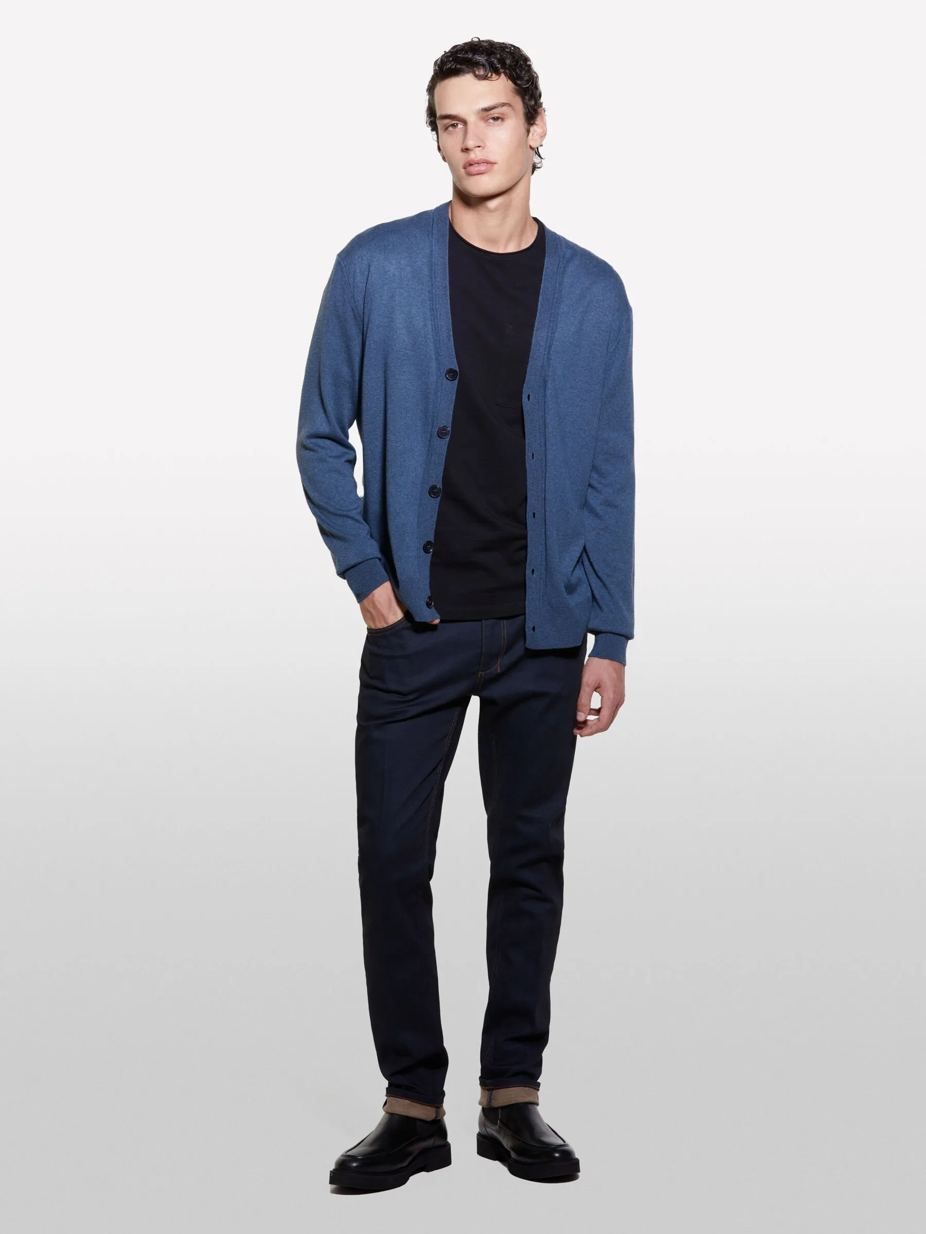 Cardigan blu scuro in maglia