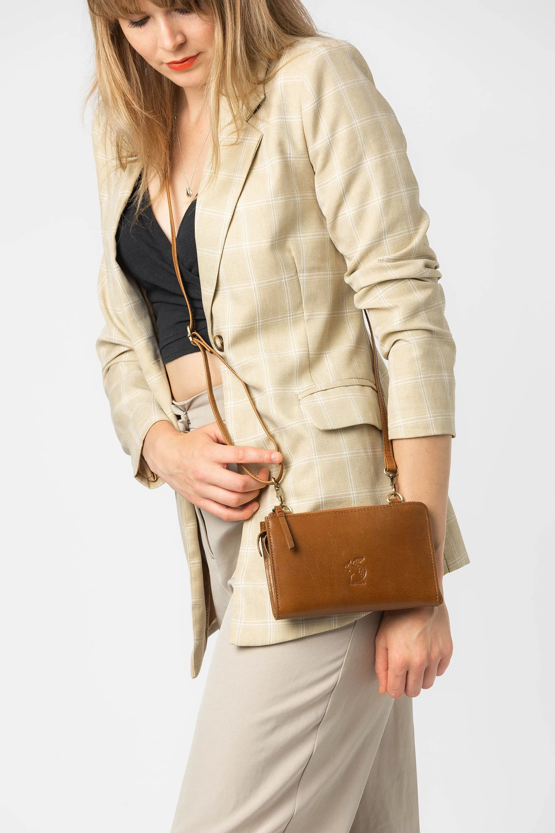 Conkca London - Senga - Pochette a tracolla in pelle con Borsa