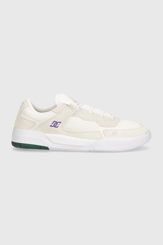 DC sneakers Metric
