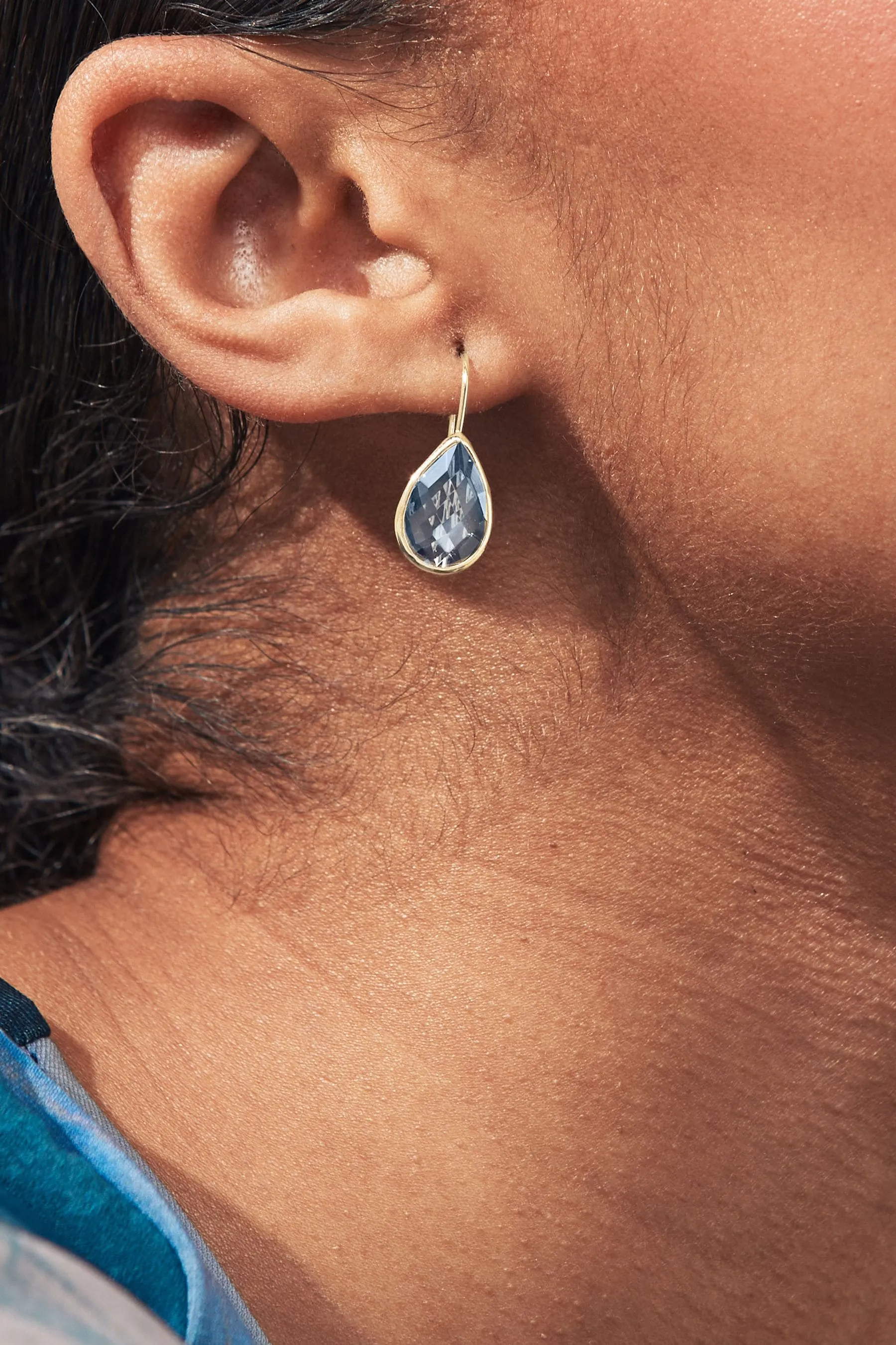 Dorato  - Orecchini a Blu Stone a goccia
