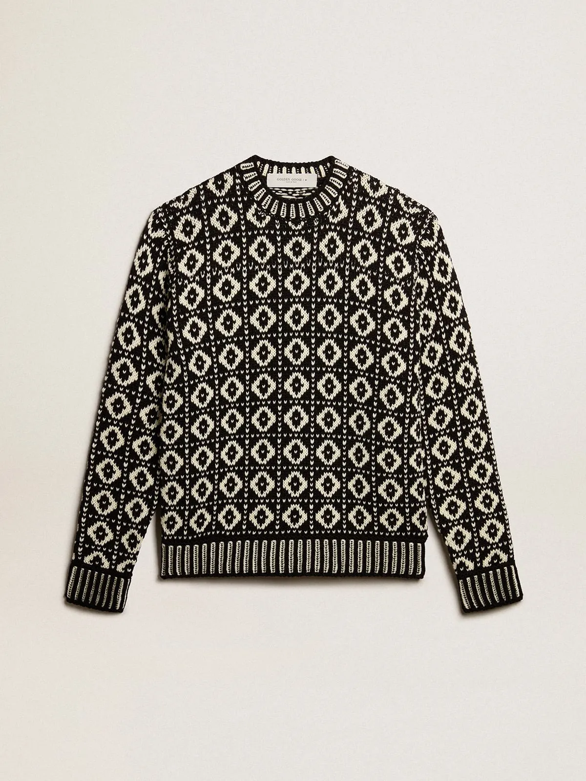 Maglione girocollo a motivi geometrici color bianco antico e nero