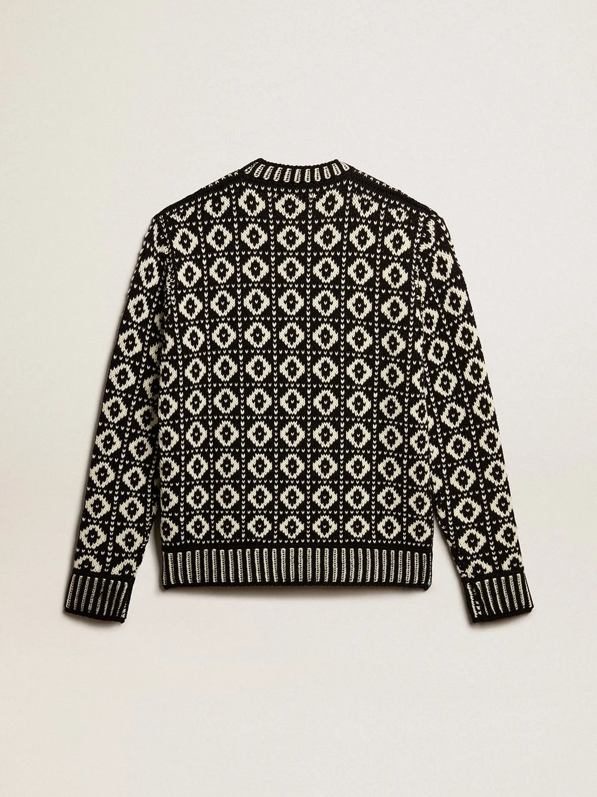 Maglione girocollo a motivi geometrici color bianco antico e nero