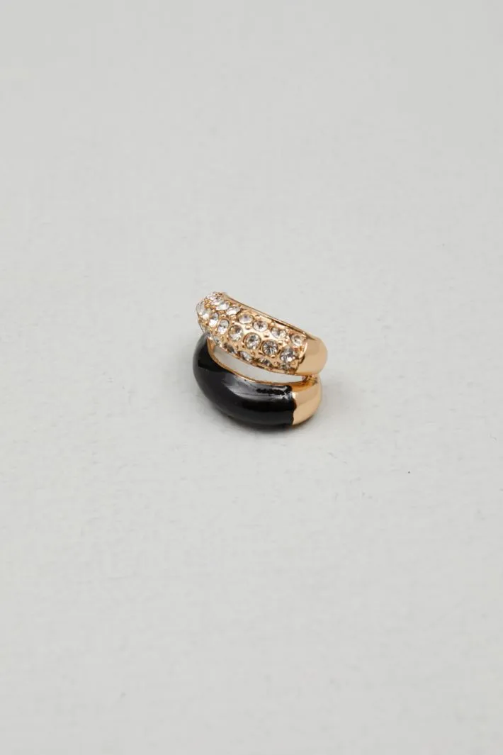 Orecchini con strass e smalto