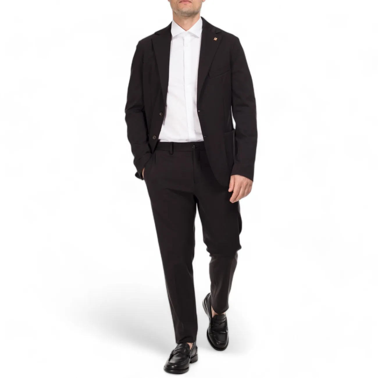 Outfit giacca due bottoni nera