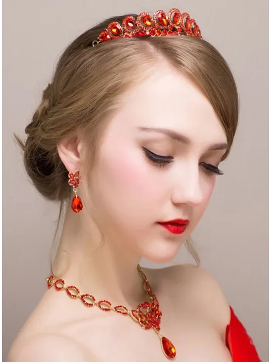 Parure Sposa con Tiara Orecchini e Collana rossa