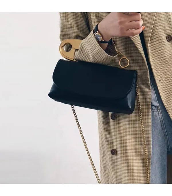 Pochette maxi spilla