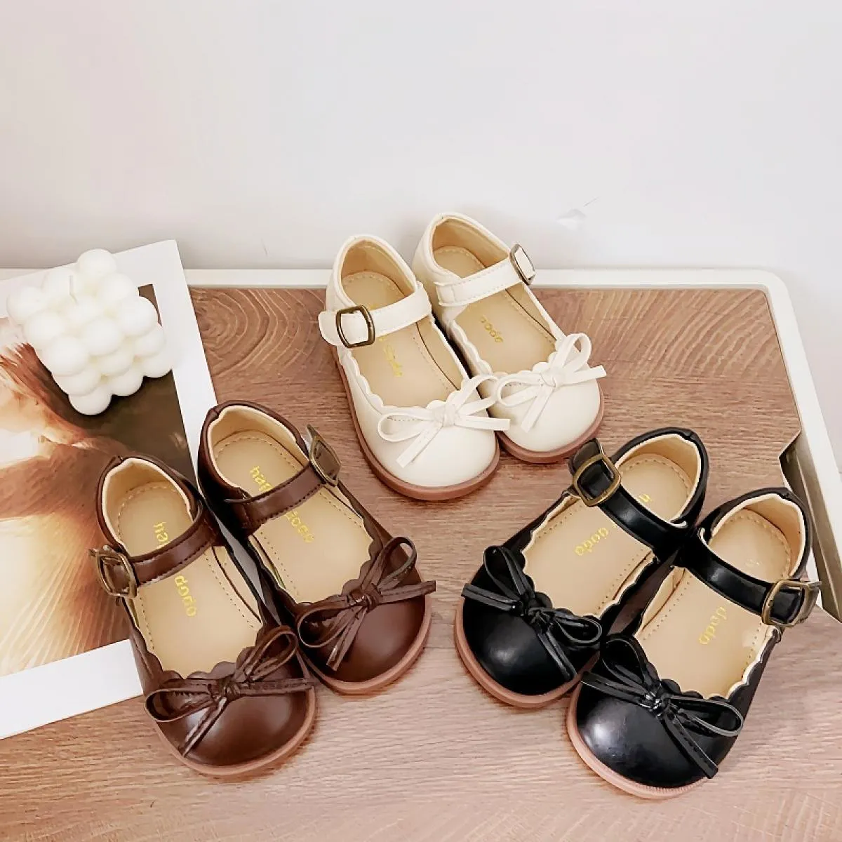 Scarpe Mary Jane con perline carine Scarpe per bambini con tacco basso per ragazze Scarpe eleganti per feste da sera Scarpe da s