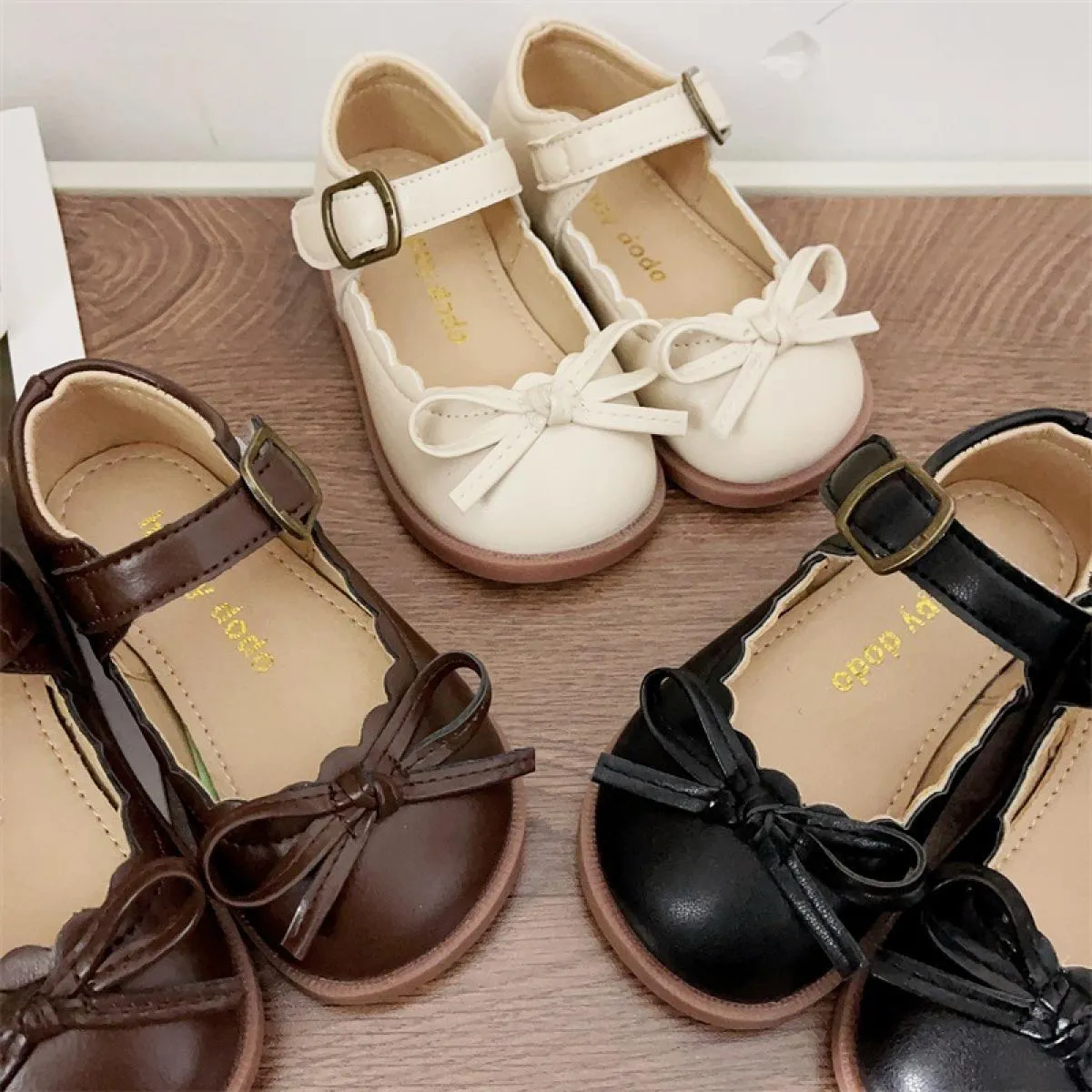 Scarpe Mary Jane con perline carine Scarpe per bambini con tacco basso per ragazze Scarpe eleganti per feste da sera Scarpe da s