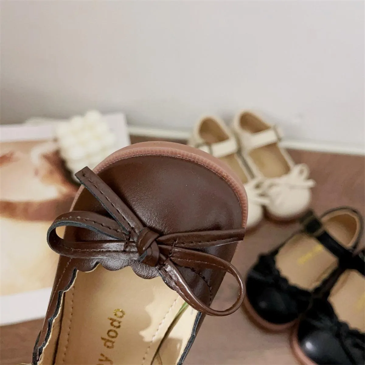 Scarpe Mary Jane con perline carine Scarpe per bambini con tacco basso per ragazze Scarpe eleganti per feste da sera Scarpe da s
