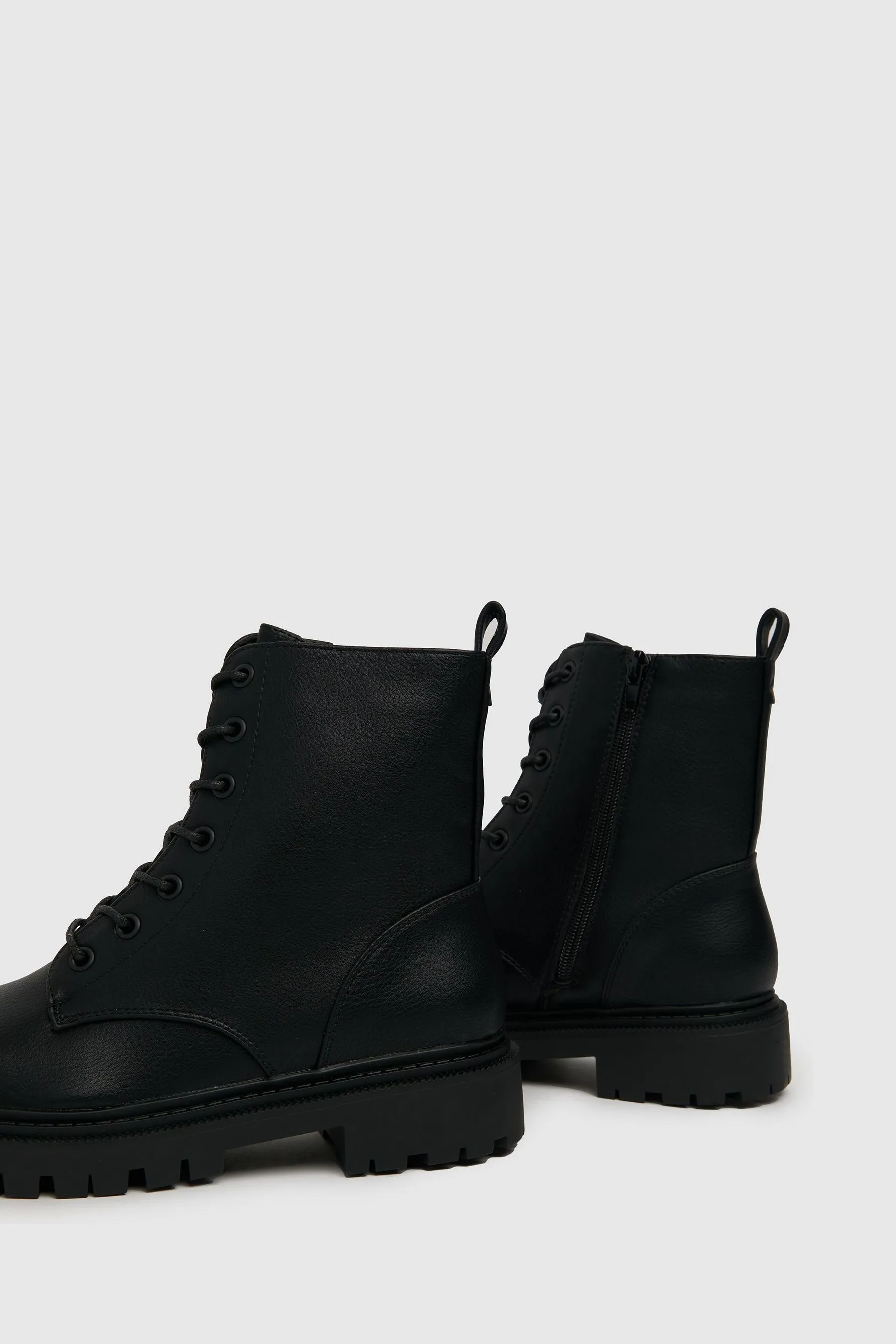 Schuh Alexandra - Nero spessa Pizzo - Stivali