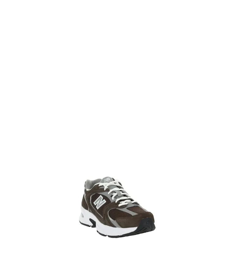 Sneakers 530