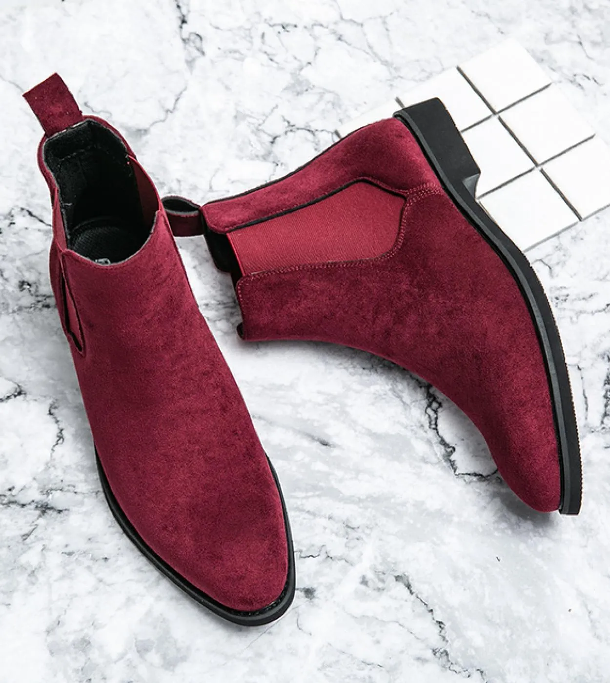 Stivali Chelsea in pelle rossa da uomo fatti a mano Stivali Chelsea rossi da uomo Vestito da uomo nuovo
